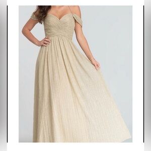 Kleinfeld Metallic Pleated Off Shoulder Gown Dress Gold Formal Evening Sz 2